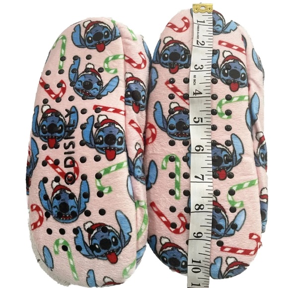 Disney Lilo & Stitch Women’s Slippers M 7-9 Pink Sherpa Lined Non Slip Holiday - Picture 5 of 6